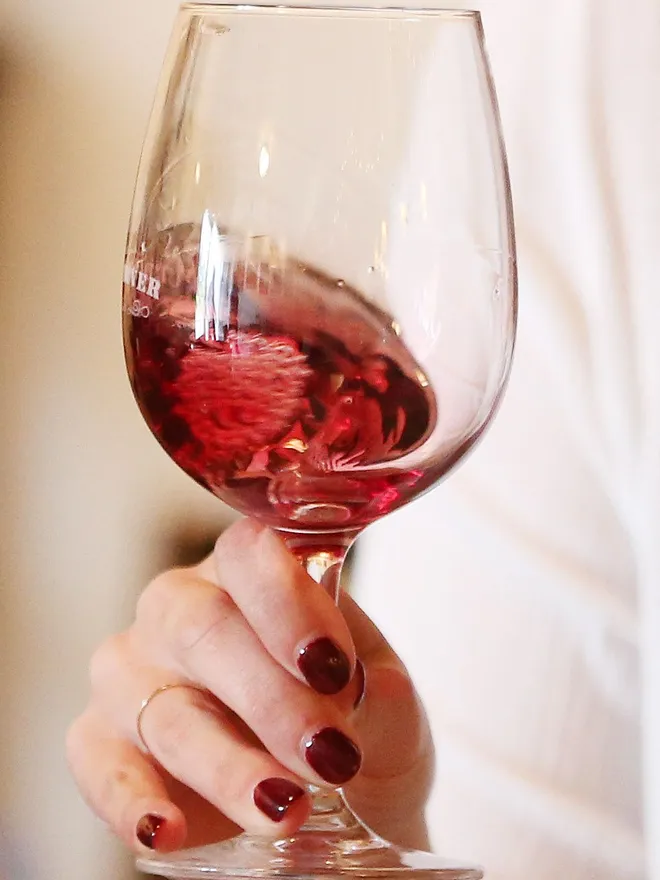 Alkohol Verkäufe -Alkohol Verkäufe 636341062608456338 Oregon Pinot noir